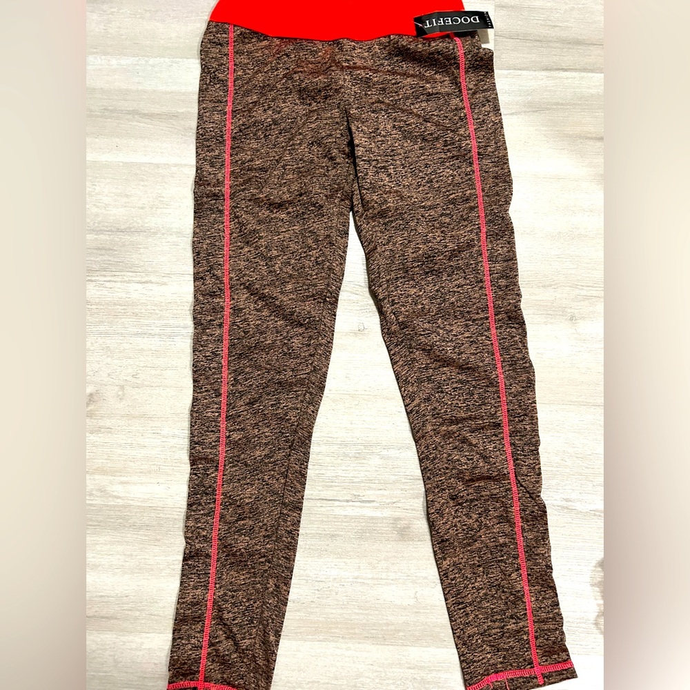 Docefit NWT Bright Orange & Heather Gray Performance Leggings XL
